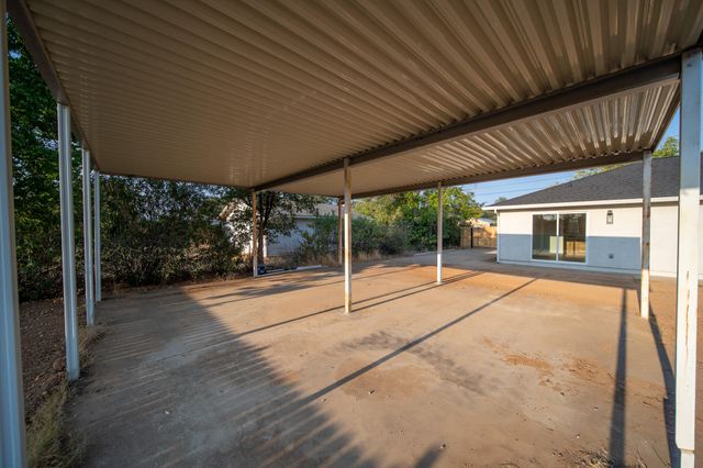 1113 Ona Lane, Redding, CA 96003