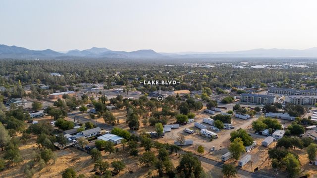 1113 Ona Lane, Redding, CA 96003
