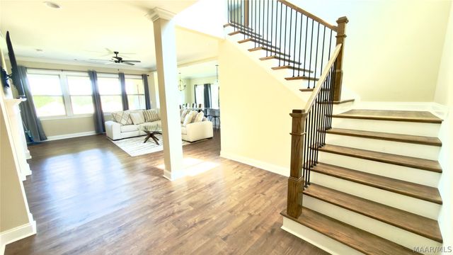 33 Riverhills Drive, Tallassee, AL 36078