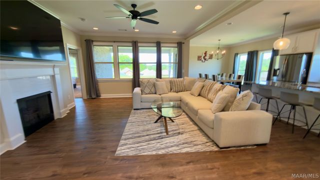 33 Riverhills Drive, Tallassee, AL 36078
