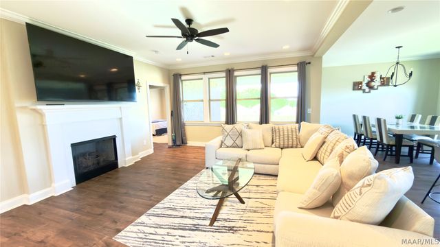 33 Riverhills Drive, Tallassee, AL 36078