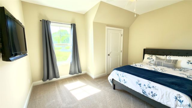 33 Riverhills Drive, Tallassee, AL 36078