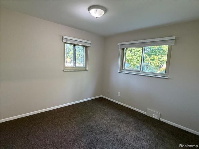946 N Adams Road 3, Birmingham, MI 48009