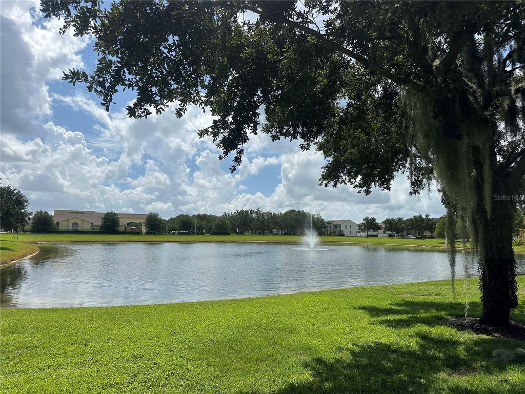 Image 29 of property listing at 7409 FAIRGROVE AVENUE, Windermere, FL 34786