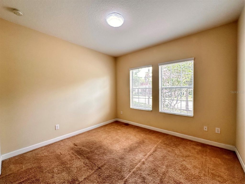 Image 4 of property listing at 7409 FAIRGROVE AVENUE, Windermere, FL 34786