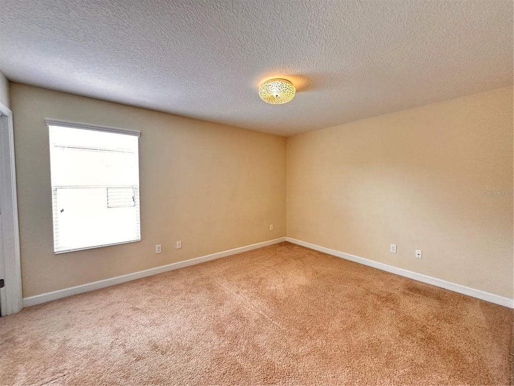 Image 8 of property listing at 7409 FAIRGROVE AVENUE, Windermere, FL 34786