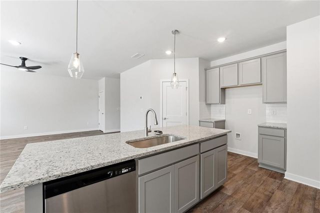 503 Headwater Court, Lagrange, GA 30241