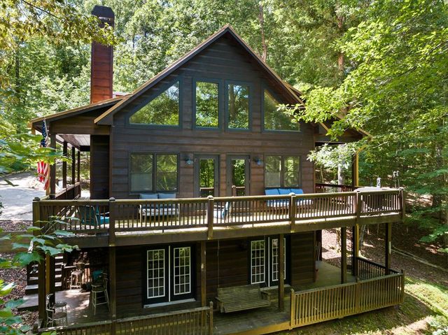 52 Merit Court, Ellijay, GA 30540