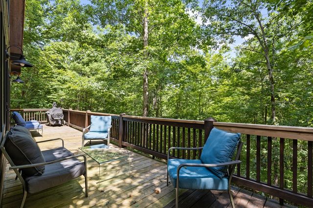 52 Merit Court, Ellijay, GA 30540