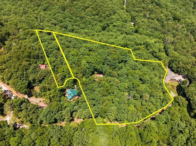 52 Merit Court, Ellijay, GA 30540