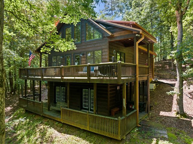 52 Merit Court, Ellijay, GA 30540