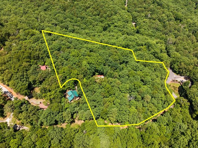 52 Merit Court, Ellijay, GA 30540