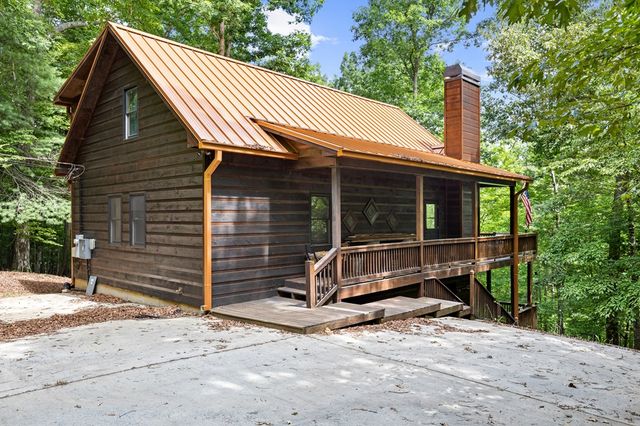 52 Merit Court, Ellijay, GA 30540