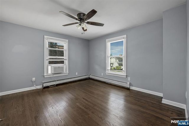 31-33 William Street, Bergenfield, NJ 07621