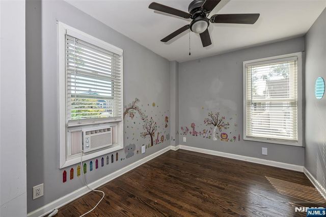 31-33 William Street, Bergenfield, NJ 07621