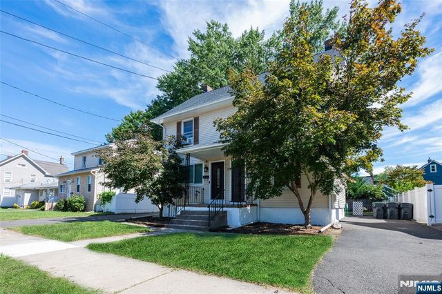 31-33 William Street, Bergenfield, NJ 07621