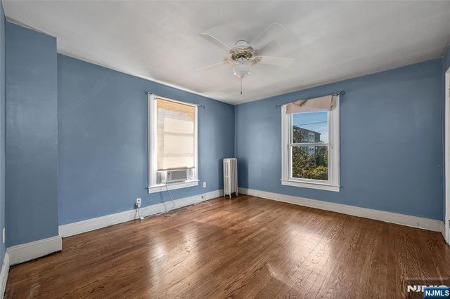 31-33 William Street, Bergenfield, NJ 07621