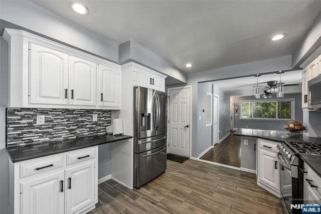 31-33 William Street, Bergenfield, NJ 07621