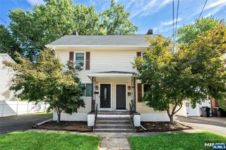 31-33 William Street, Bergenfield, NJ 07621