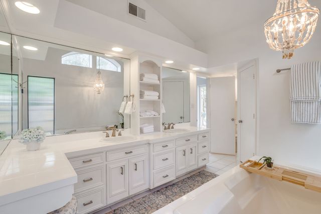 4224 Lanark Avenue, Fort Worth, TX 76109
