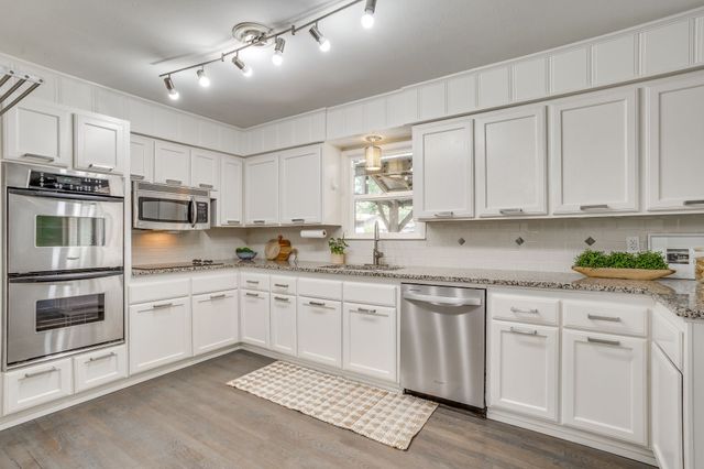 4224 Lanark Avenue, Fort Worth, TX 76109