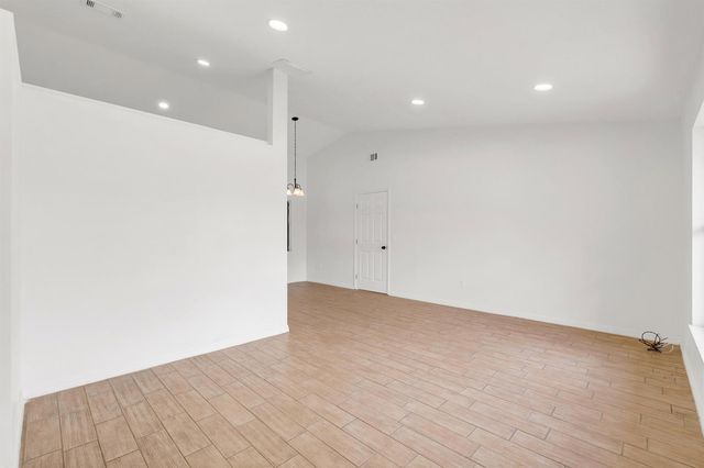 731 SE Majestic Terrace, Port St. Lucie, FL 34983
