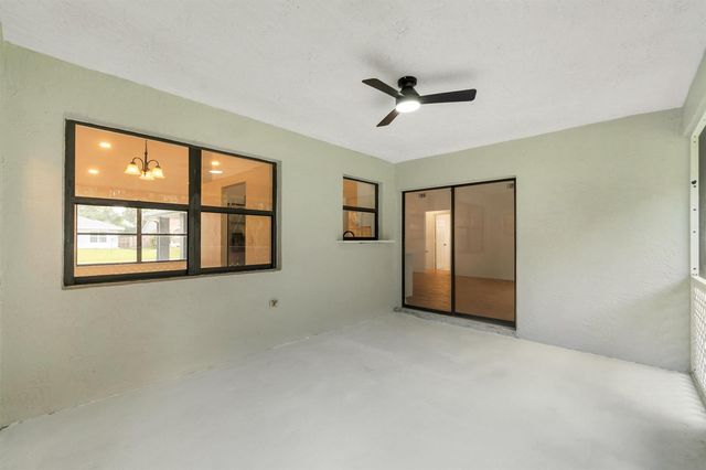 731 SE Majestic Terrace, Port St. Lucie, FL 34983