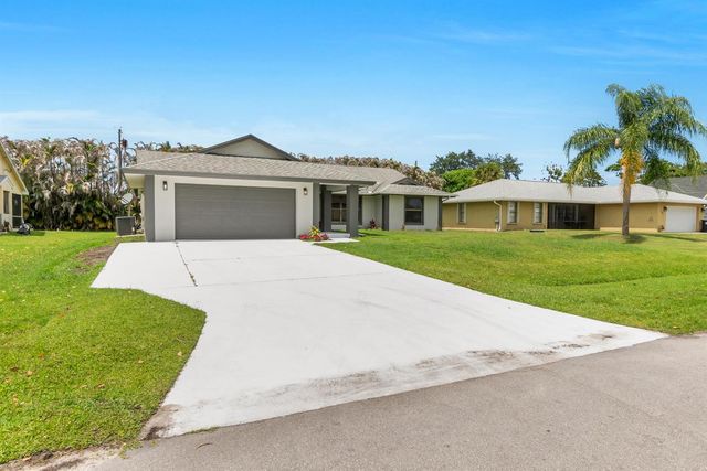 731 SE Majestic Terrace, Port St. Lucie, FL 34983