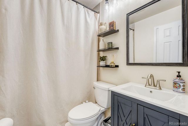 14486 E Hawaii Circle B, Aurora, CO 80012