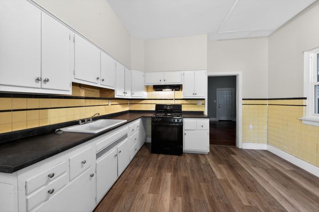 157 E 42nd Street, Covington, KY 41015