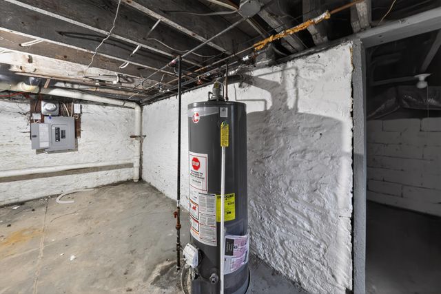 157 E 42nd Street, Covington, KY 41015