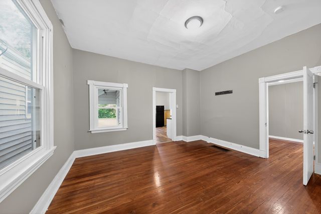 157 E 42nd Street, Covington, KY 41015