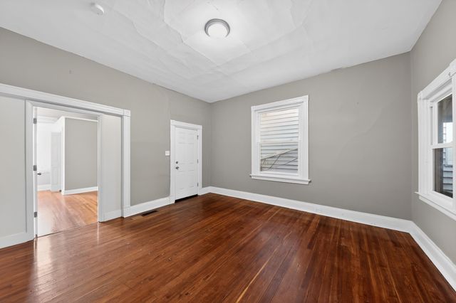 157 E 42nd Street, Covington, KY 41015