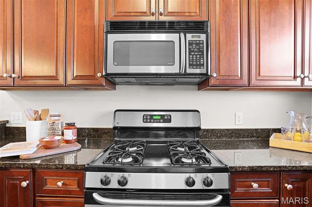 1013 Mississippi Avenue D, St Louis, MO 63104