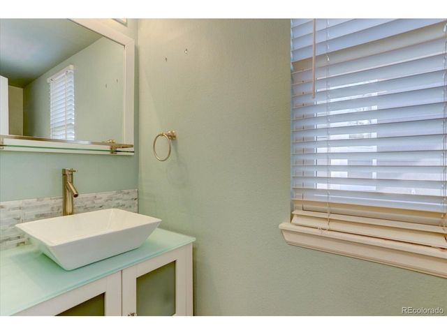 6945 Mountain Brush Cir, Highlands Ranch, CO 80130