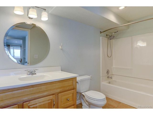 6945 Mountain Brush Cir, Highlands Ranch, CO 80130