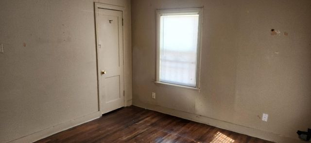 140 TEMPLE AVE, Memphis, TN 38109