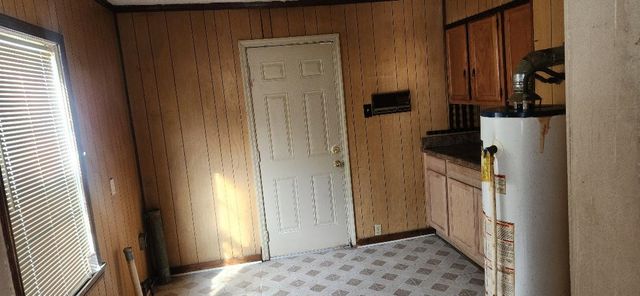 140 TEMPLE AVE, Memphis, TN 38109