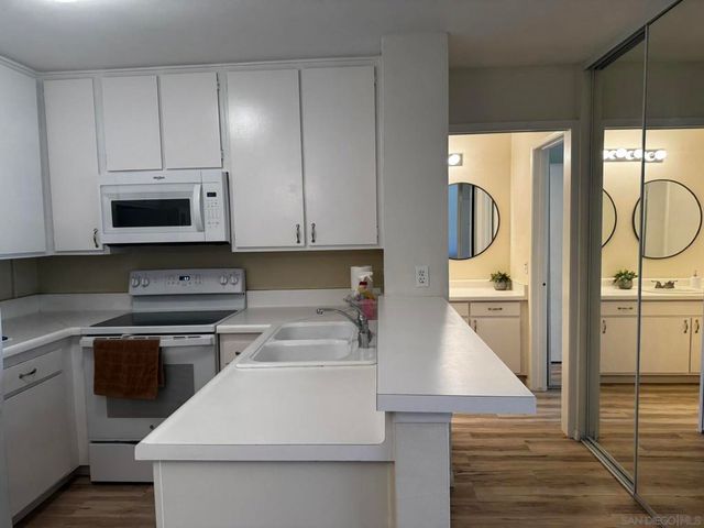 1885 Diamond St 2-235, San Diego, CA 92109