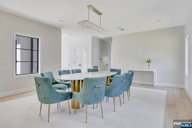 191 Nimitz Road, Paramus, NJ 07652