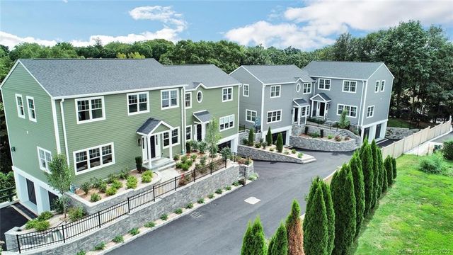 8 View Street 7, Greenwich, CT 06830