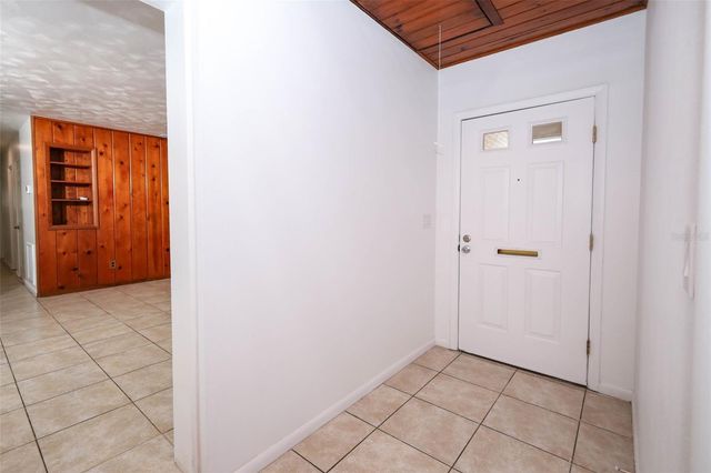 627 ANDERSON STREET, Clermont, FL 34711