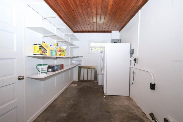 627 ANDERSON STREET, Clermont, FL 34711