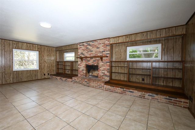 627 ANDERSON STREET, Clermont, FL 34711