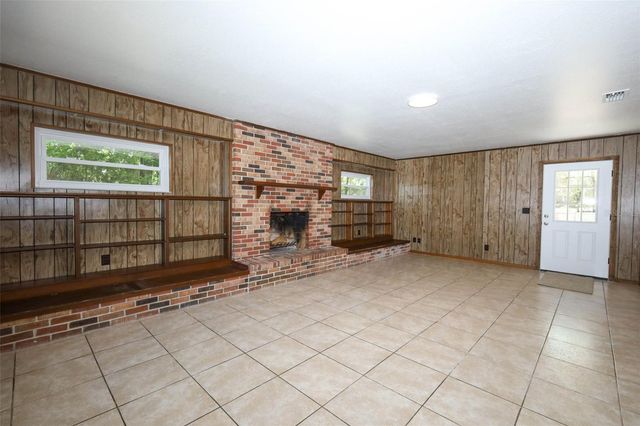 627 ANDERSON STREET, Clermont, FL 34711