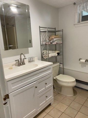 196 Dale St. 1, Waltham, MA 02451