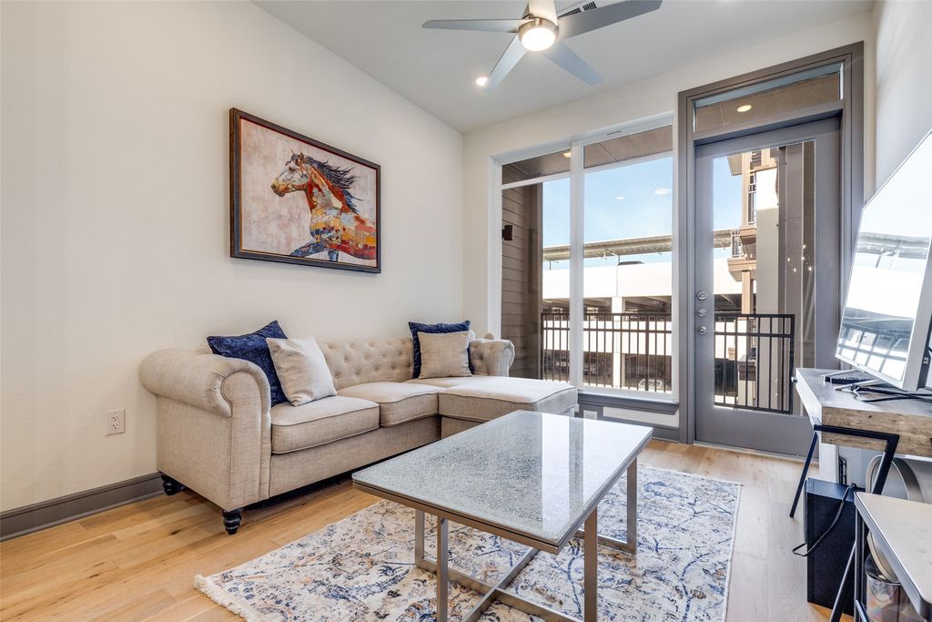 2700 Old Denton Road 3350, Carrollton, TX 75007