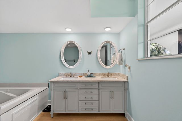 5601 Highway A1a 200n, Indian River Shores, FL 32963