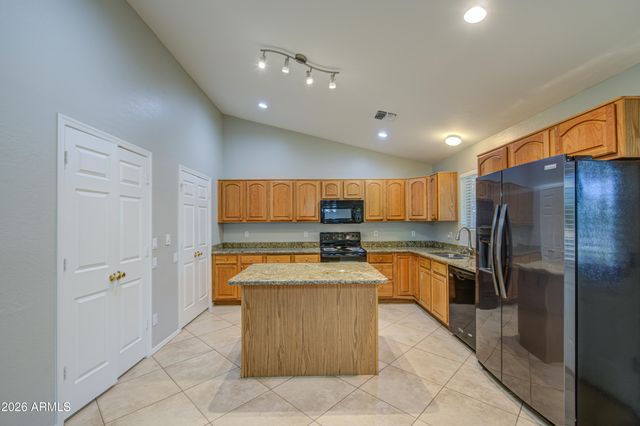 2141 E MARQUETTE Drive, Gilbert, AZ 85234