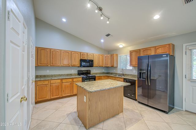 2141 E MARQUETTE Drive, Gilbert, AZ 85234